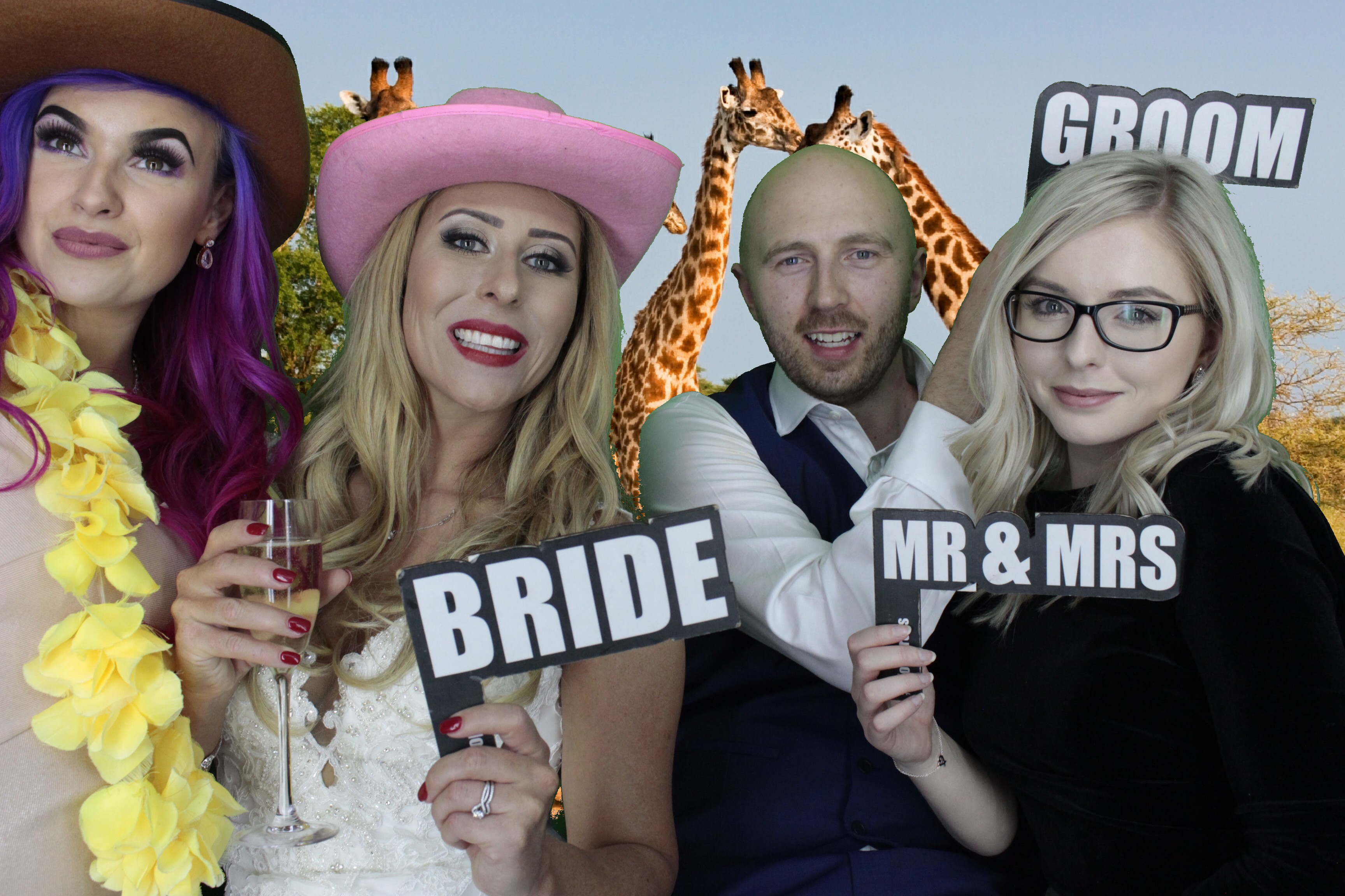 The Hanrahan Wedding | View more photos from the event at gallery.myphotoboothexperience.co.uk/u/MyPhotoBoothExperienceLtd/The-Hanrahan-Wedding